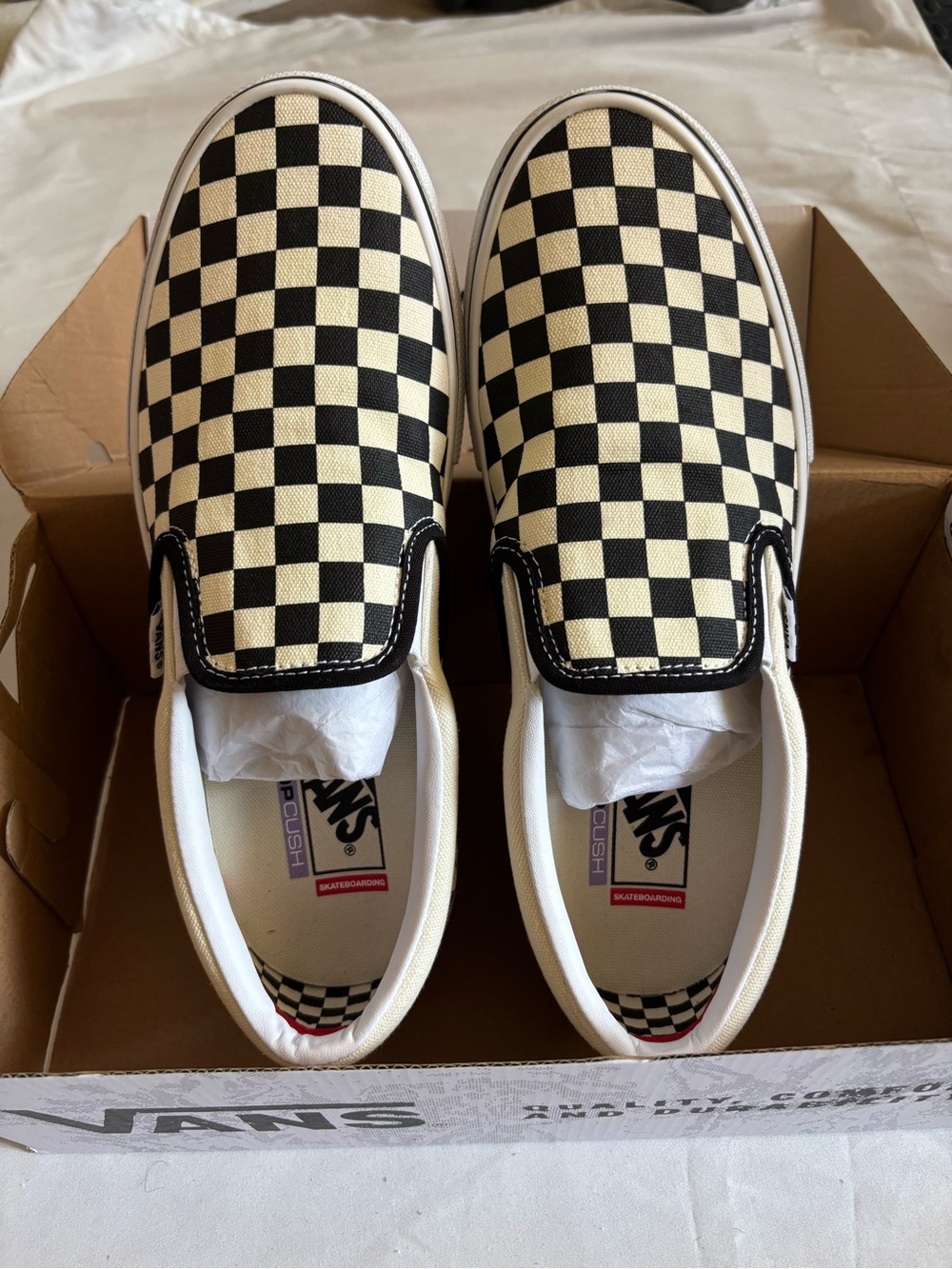 VANS Classic Slip-On Men's US 10 Checkerboard Black/White Canvas Shoes